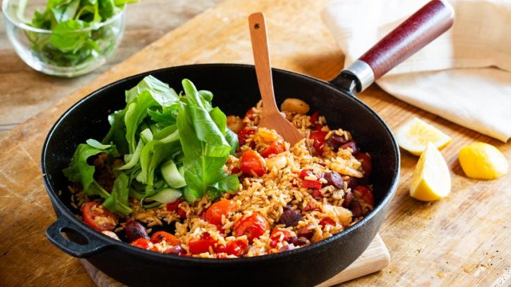 Chorizo rice in black skillet